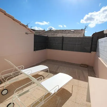 Villa Belle Climatisee 4-5 Couchages 2 Terrasses Piscine Commune Parking Dans Securisee 200m De La Lrma45 Portiragnes