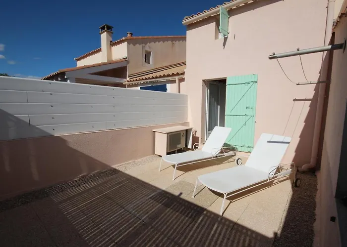 Belle Climatisee 4-5 Couchages 2 Terrasses Piscine Commune Parking Dans Securisee 200m De La Lrma45 Villa